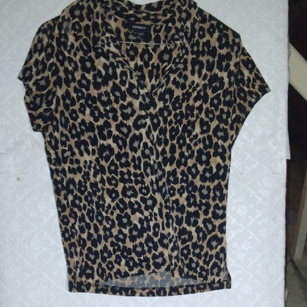 Express Tan and Cream Fitted Cap Sleeve Blouse
